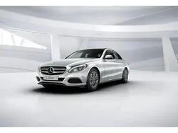 Iridiumsilber Gebraucht 2018 Mercedes C220 Avantgarde Limousine | 23.898 € (Fairer Preis)