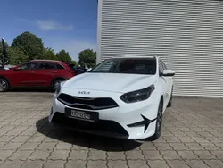 Weiß Neu 2025 Kia Ceed Sportswagon 4 Kombi | 29.870 € (Fairer Preis)