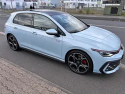 Blau Gebraucht 2024 VW Golf VIII GTI Limousine | 37.999 € (Superpreis)