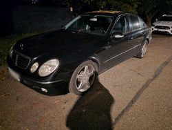 Schwarz Gebraucht 2003 Mercedes E320 Limousine | 3.450 € (Guter Preis)