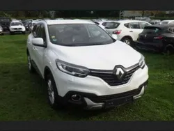 Weiß Gebraucht 2015 Renault Kadjar Experience SUV | 7.850 € (Guter Preis)