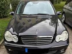 Blau Gebraucht 2005 Mercedes C230 Avantgarde Kombi | 4.200 € (Teuer)