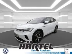 Gletscherweiss (white), metallic Gebraucht 2022 VW ID.4 GTX SUV | 33.200 € (Fairer Preis)