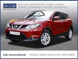 Rot (dunkelrot) (rot) Gebraucht 2015 Nissan Qashqai Acenta SUV | 11.888 € (Fairer Preis)