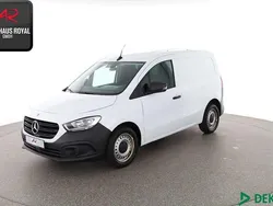 Weiß Gebraucht 2021 Mercedes Citan 110 Van / Kleinbus | 12.880 € (Superpreis)