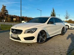 Weiß Gebraucht 2015 Mercedes 220 AMG Kombi | 11.500 €