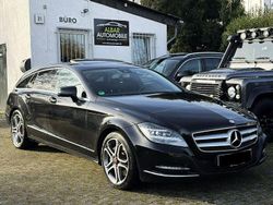 Schwarz Gebraucht 2013 Mercedes CLS350 Limousine | 22.450 € (Teuer)