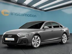 Grau Gebraucht 2022 Audi A8 Limousine | 68.199 € (Teuer)