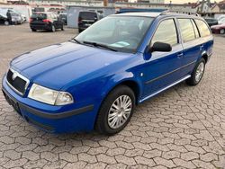 Blau Gebraucht 2008 Skoda Octavia Tour Kombi | 1.799 € (Guter Preis)