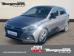 Grau Gebraucht 2019 Hyundai i20 YES! Limousine | 11.950 € (Fairer Preis)