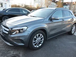 Mountaingrau met. Gebraucht 2015 Mercedes GLA180 Style SUV | 14.990 € (Fairer Preis)