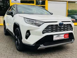 070/218 (metallic) Gebraucht 2019 Toyota RAV4 Hybrid Style SUV | 29.490 € (Fairer Preis)