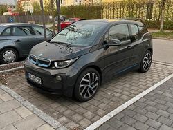 Grau Gebraucht 2014 BMW i3 Limousine | 7.950 € (Fairer Preis)