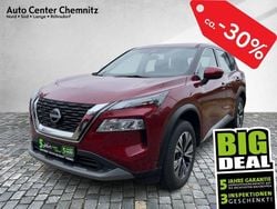 Tinted red Gebraucht 2024 Nissan X-Trail Visia SUV | 25.412 € (Superpreis)