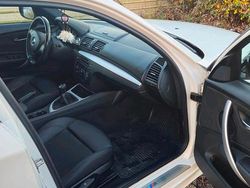 Weiß Gebraucht 2010 BMW 116 M Sport Kleinwagen | 4.900 € (Fairer Preis)