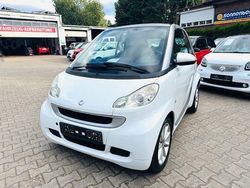 Weiß Gebraucht 2010 Smart ForTwo Coupé Passion Kleinwagen | 6.200 € (Etwas zu teuer)