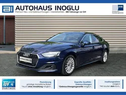 Blau navarrablau metallic (metallic) Gebraucht 2023 Audi A5 Basis Coupé | 31.480 € (Superpreis)