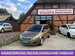Gebraucht 2015 Opel Zafira Family Van / Kleinbus | 6.999 €