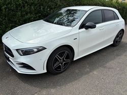 Weiß Gebraucht 2020 Mercedes A250 AMG Limousine | 22.900 € (Fairer Preis)
