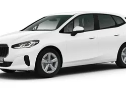 Weiß Gebraucht 2024 BMW 216 Active Tourer Luxury Line Van / Kleinbus | 28.955 € (Teuer)