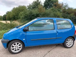 Blau Gebraucht 2005 Renault Twingo Kleinwagen | 1.790 €