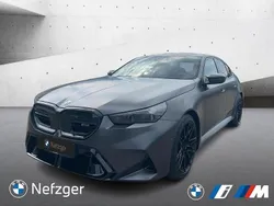 Grau Neu 2025 BMW M5 Sport Line Limousine | 172.150 €
