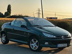 Grün Gebraucht 2003 Peugeot 206 CC Cabrio | 799 € (Guter Preis)