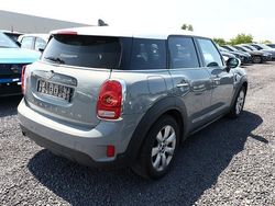 Moonwalk grey metallic moonwalk grey metallic Gebraucht 2019 Mini Cooper Countryman SUV | 17.959 € (Fairer Preis)