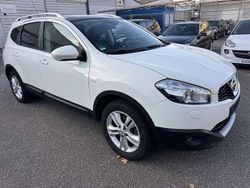 Super white Gebraucht 2010 Nissan Qashqai +2 Tekna SUV | 7.200 € (Fairer Preis)