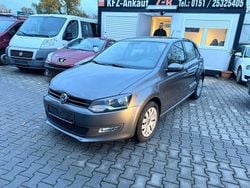 Grau Gebraucht 2012 VW Polo Limousine | 3.490 €