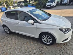 Weiß Gebraucht 2016 Seat Ibiza Style Kleinwagen | 7.500 € (Fairer Preis)