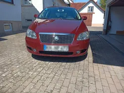 Rot Gebraucht 2005 Fiat Croma Emotion Kombi | 3.900 € (Fairer Preis)
