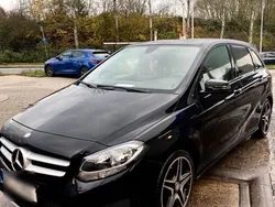 Schwarz Gebraucht 2015 Mercedes B160 Van / Kleinbus | 11.999 € (Guter Preis)