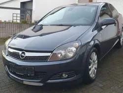 Opel Astra GTC