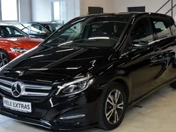 Schwarz Gebraucht 2017 Mercedes B180 Van / Kleinbus | 17.600 € (Fairer Preis)