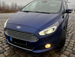 Blau Gebraucht 2018 Ford S-MAX Titanium Van / Kleinbus | 9.790 € (Superpreis)