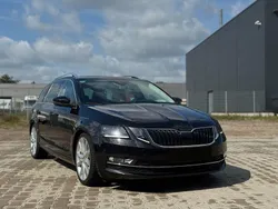 Schwarzmagic perleffekt Gebraucht 2020 Skoda Octavia Premium Edition Kombi | 17.690 € (Guter Preis)