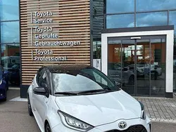 Schwarz Gebraucht 2022 Toyota Yaris Hybrid Sport Kleinwagen | 20.880 € (Teuer)
