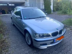 Silber Gebraucht 2004 BMW 330 Limousine | 16.900 €