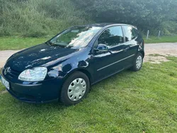 Gebraucht 2004 VW Golf V Coupé | 2.500 €