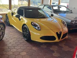 Colore esterno (solid yellow) Gebraucht 2018 Alfa Romeo 4C Spider Cabrio | 139.000 €