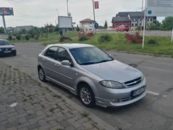 Silber Gebraucht 2008 Chevrolet Lacetti SE Limousine | 3.599 € (Teuer)