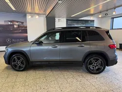 Mountaingrau metallic Gebraucht 2022 Mercedes GLB250 AMG SUV | 46.995 € (Etwas zu teuer)