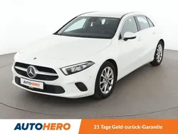 Weiß Gebraucht 2018 Mercedes A180 Progressive Limousine | 19.700 € (Guter Preis)