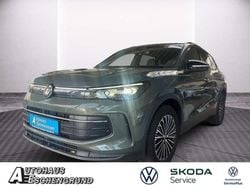 Cipressinogrün metallic Gebraucht 2025 VW Tiguan Goal SUV | 40.889 € (Superpreis)