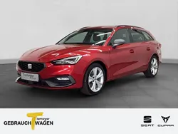 Rot Gebraucht 2021 Seat Leon FR Kombi | 15.990 € (Guter Preis)