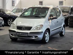 Silber Gebraucht 2002 Mercedes A160 Classic Van / Kleinbus | 4.500 €