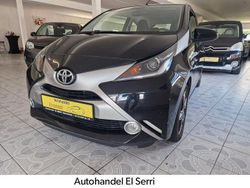 Schwarz Gebraucht 2014 Toyota Aygo X-clusiv Kleinwagen | 7.999 € (Fairer Preis)