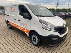 Weiß Gebraucht 2016 Renault Trafic Komfort Van / Kleinbus | 9.990 € (Guter Preis)