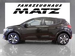 Schwarz Neu 2025 Dacia Sandero Expression Kleinwagen | 16.975 € (Guter Preis)